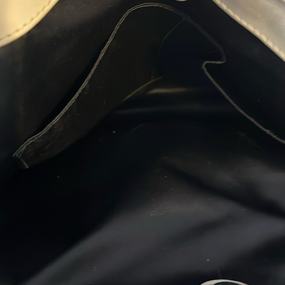 COACH LAURA SPECTATOR PEBBLED LEATHER KISS LOCK SHOULDER BAG - Picture 12 of 16